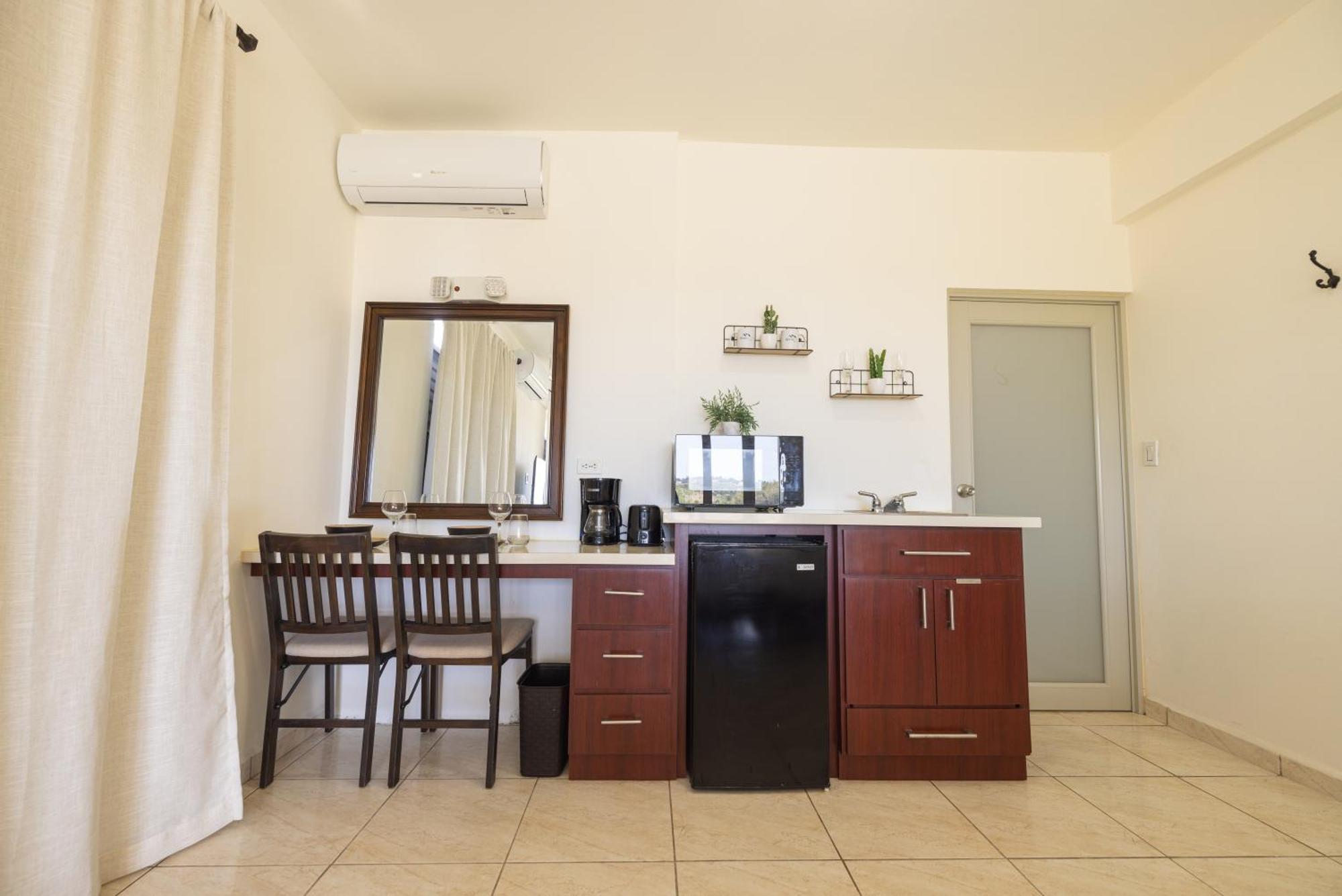 Rincon View Suites Matias エクステリア 写真