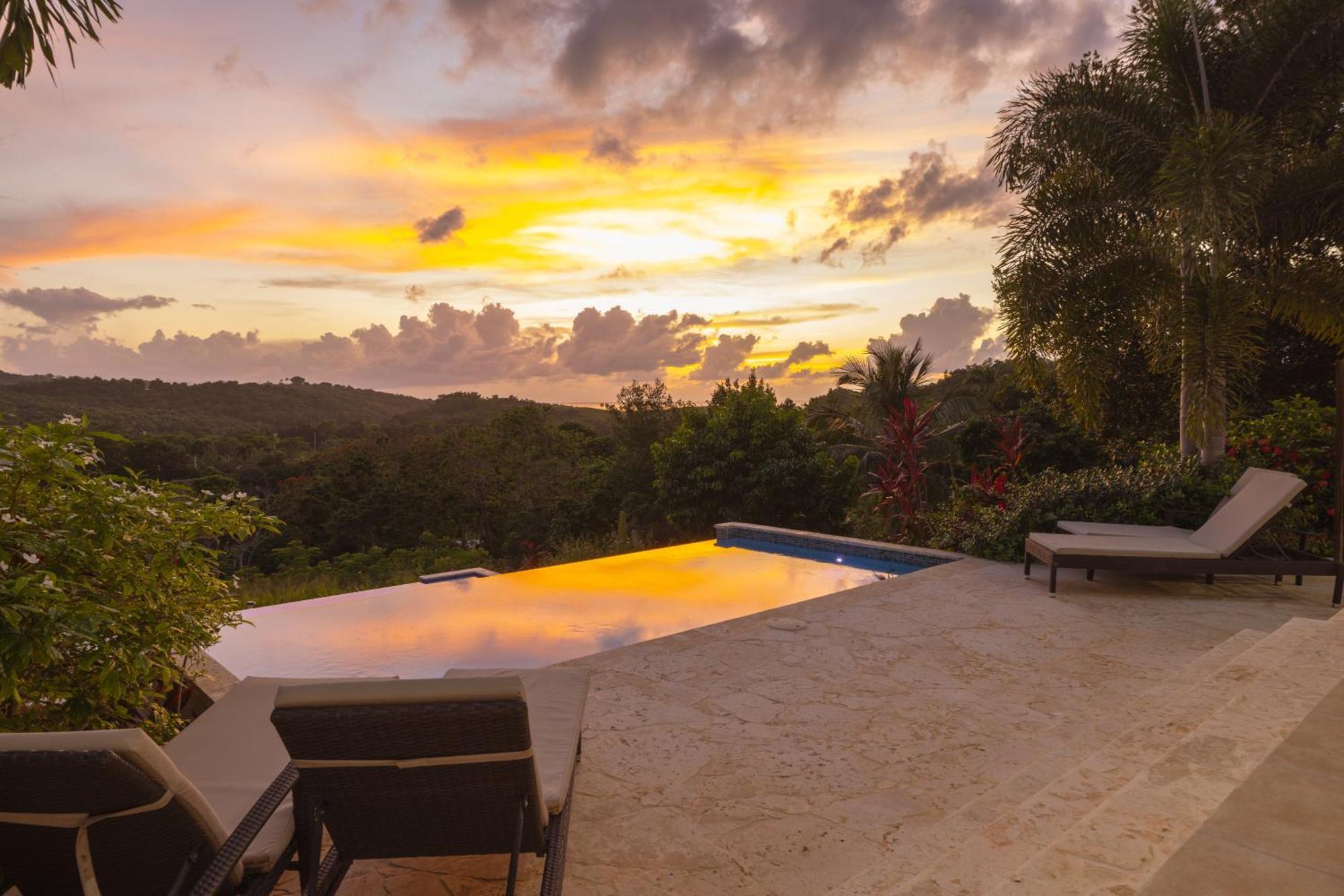 Rincon View Suites Matias エクステリア 写真